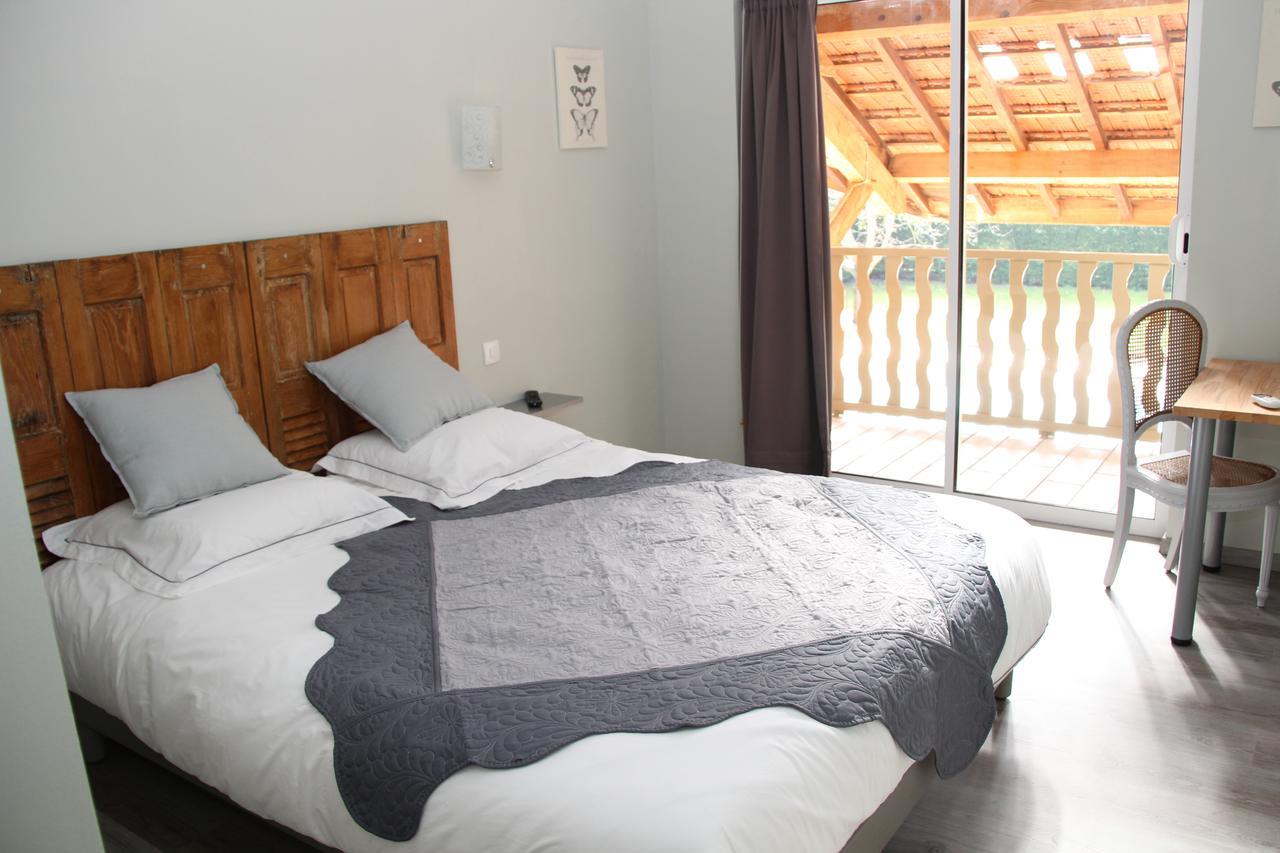 Sous Le Figuier Bed & Breakfast Saint-Simeon-de-Bressieux Luaran gambar